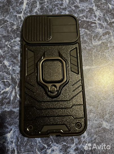 Чехол противоударный на iPhone 13 с защитой камер