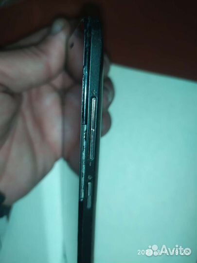 Телефон asus ZC 500TG