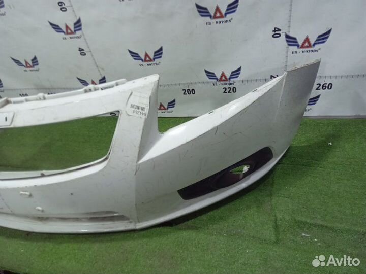 Бампер передний Chevrolet Cruze 1 J300