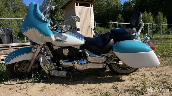 Suzuki Boulevard C90