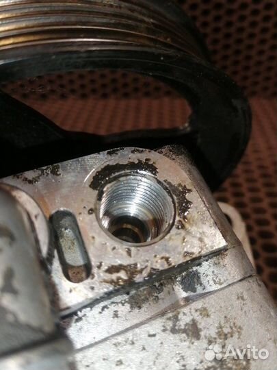 Насос гура Jaguar Xf X250 3.0 2010