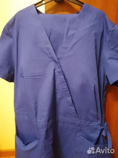 Медицинские халаты, хирургические костюмы
