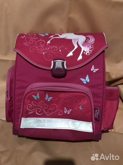 Школьный рюкзак