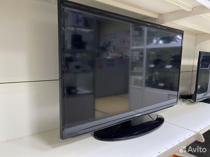Телевизор Samsung UE40EH5007K