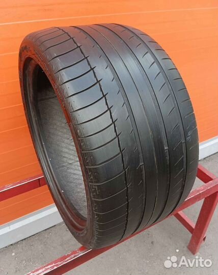 Michelin Pilot Sport PS2 285/30 R18