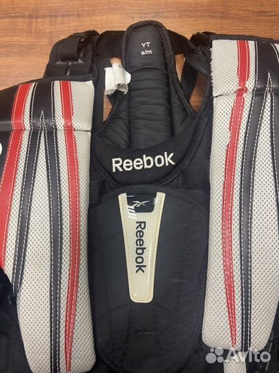 Нагрудник хоккейного вратаря Reebok, Yth