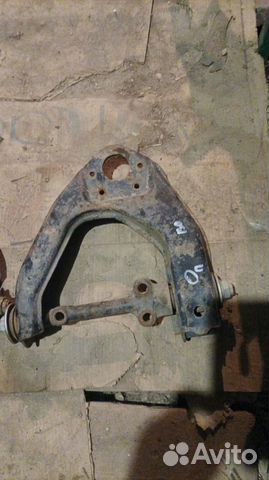 Тойота Сюрф 130 рычаг передний верхний бу