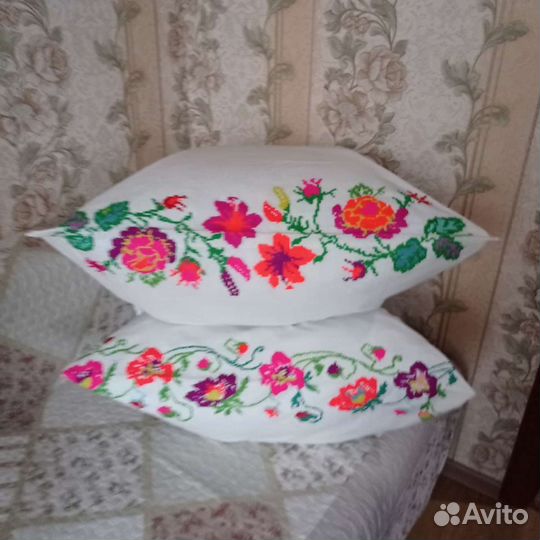 Наволочка ручная вышивка 60-70 годов