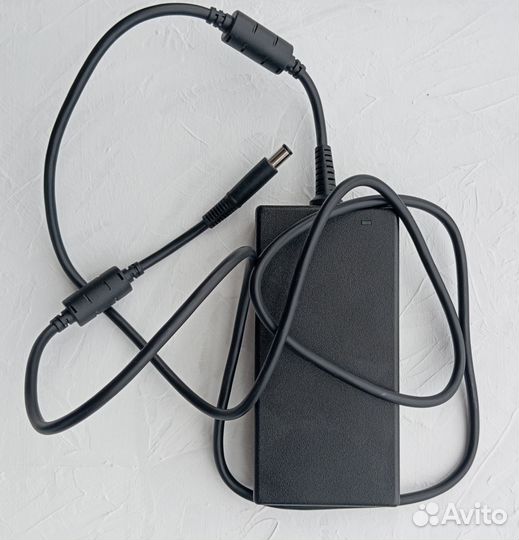 Стыковочная станция Dell WD19 (док-станция)