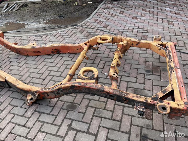 Рама Nisan patrol y60 коротыш трех дверный