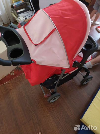 Прогулочная коляска