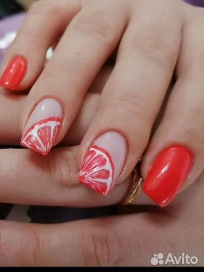 Маникюр и педикюр