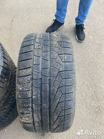 Michelin Pilot Alpin 285/30 R19 204