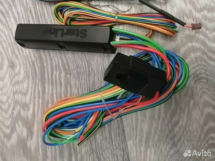 Модуль запуска старлайн, реле R4