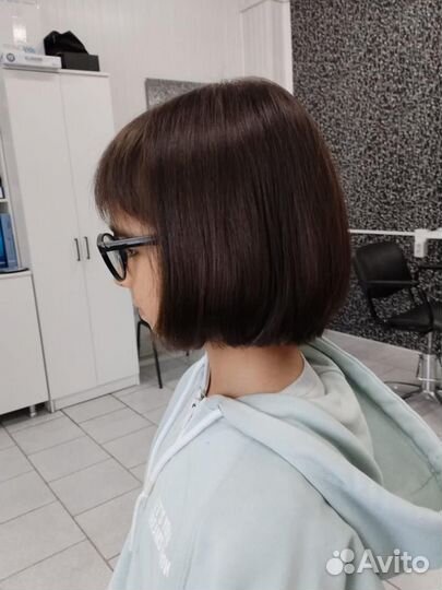 Модель на стрижку и окрашивание