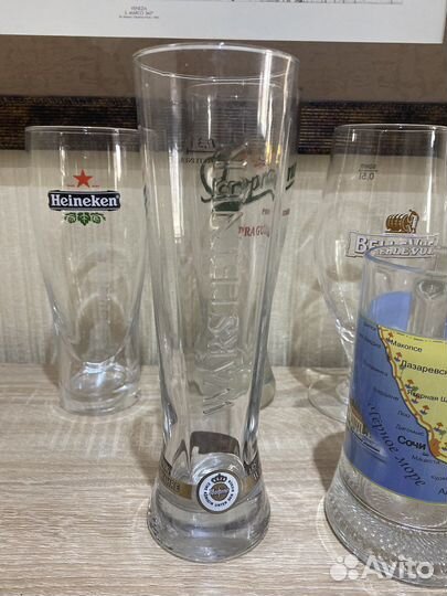 Коллекция пивных бокалов и кружек
