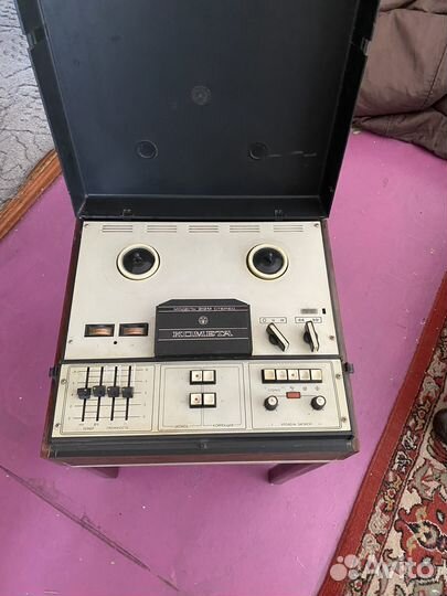 Катушечный магнитофон