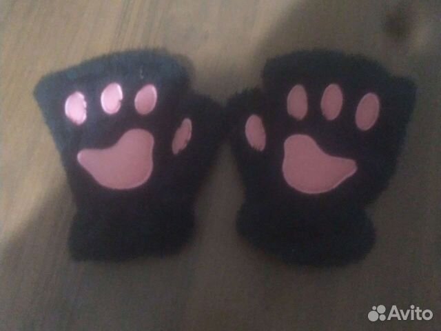 Перчатки с кошачьей лапкой