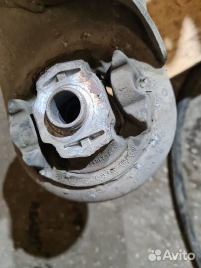 Балка подвески задняя Mercedes-Benz S-Klass седан