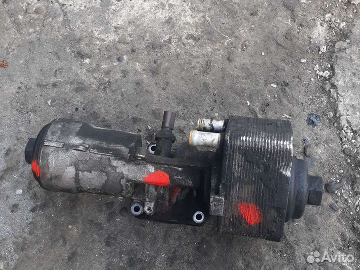 Радиатор масляный VAG 038117021C