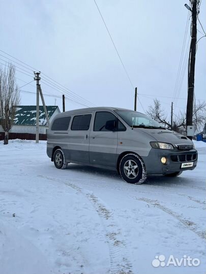 Hyundai Starex 2.5 AT, 2001, 400 000 км