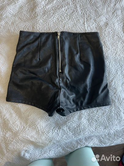 Шорты женские кожаные hm 44