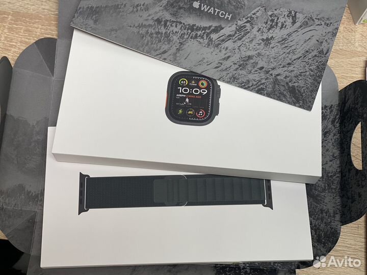 Apple Watch Ultra 2 49mm Dark Green Alpine Loop