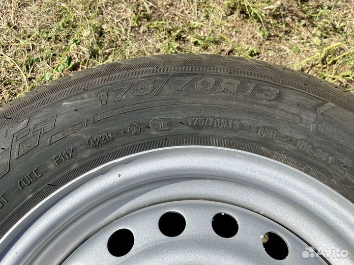 Колеса в сборе 175/70 R13 на ваз