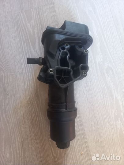 Корпус масляного фильтра audi А4 b7 2.0 tfsi