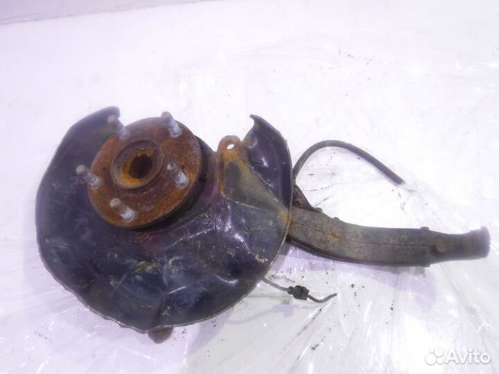 Кулак передний левый Хонда