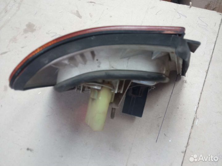 Задние фонари BMW 5 e34