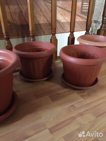 Большие горшки под цветы