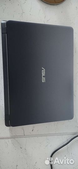 Ноутбук asus