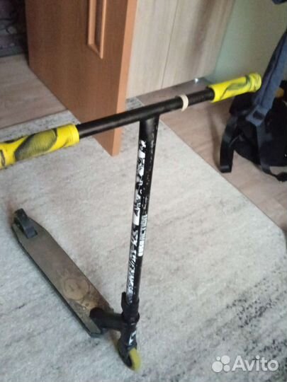 Трюковой самокат Rush action