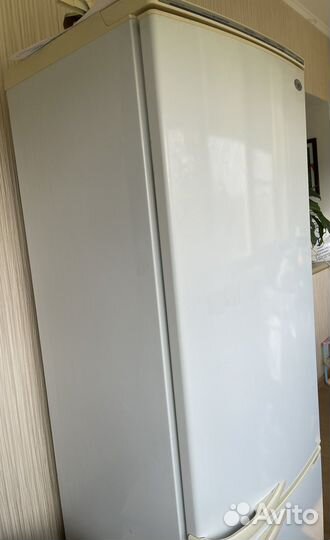 Холодильник атлант бу