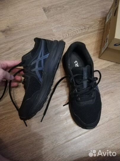 Кроссовки asics детские