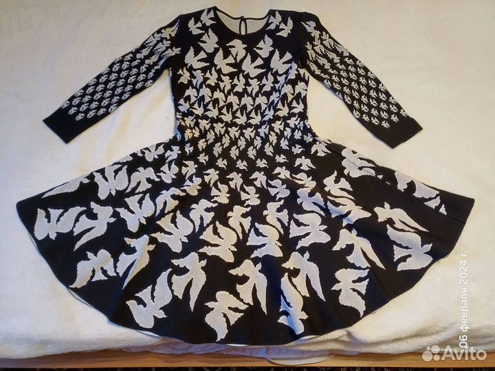 Платье женское