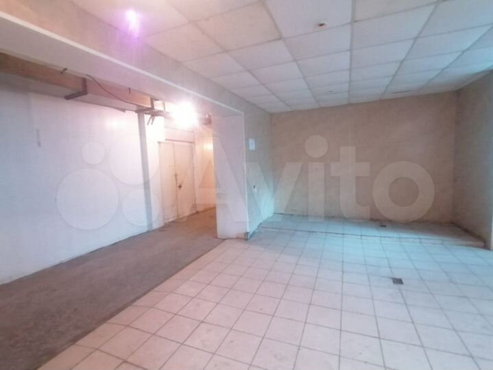 Сдам торговое помещение, 500 м²