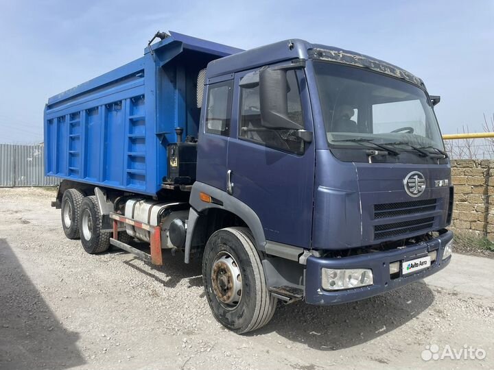 FAW CA3252P2K2T1A, 2012