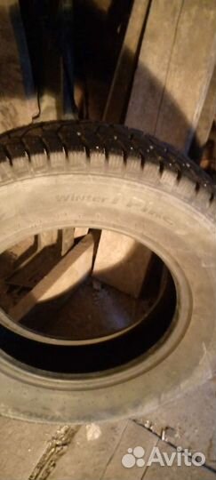 Hankook Winter I'Pike 205/70 R15