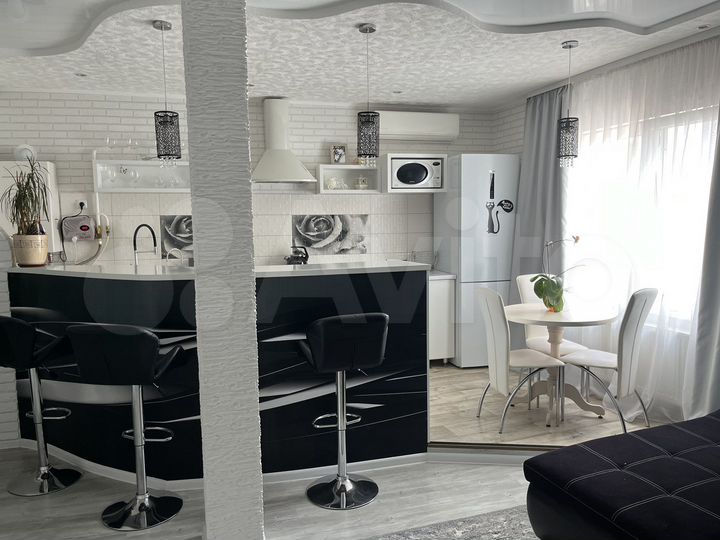 2-к. квартира, 75 м², 1/2 эт.