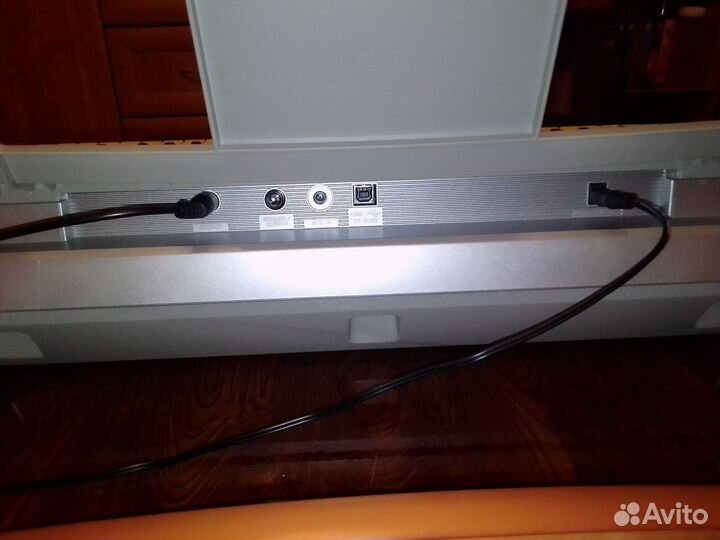 Синтезатор Yamaha YPT-360