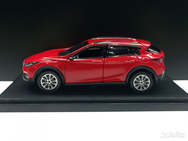 1:38 Infiniti QX30