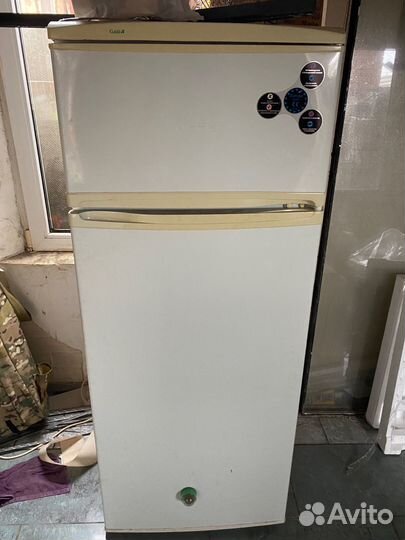 Холодильник