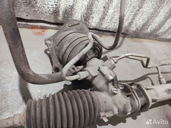 Рулевая рейка nissan bluebird u14