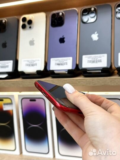 iPhone Xr, 64 ГБ
