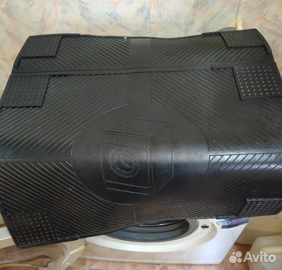 Резиновый антивибрационный коврик vortex 62x65x0,7