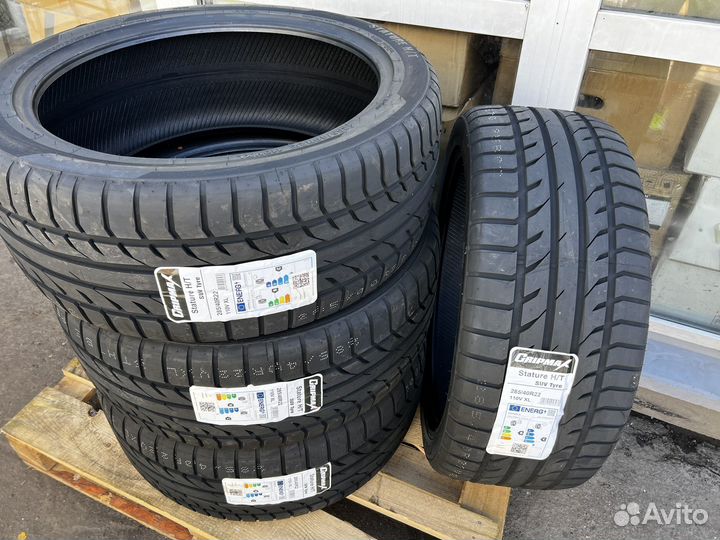 Gripmax Stature H/T 285/40 R22 110V