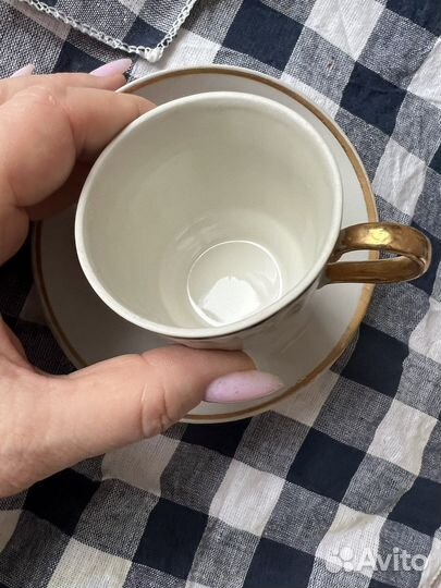 Чашки с блюдцами -6 шт