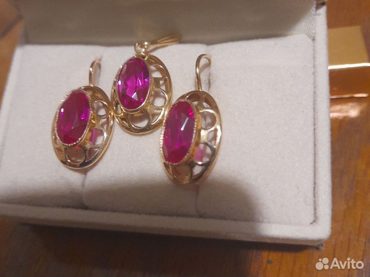 Кулон и серьги 583 пробы